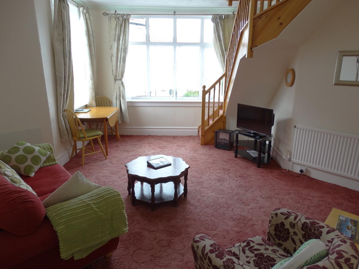 Beachmount Holiday Apartments Rhôs-on-Sea エクステリア 写真